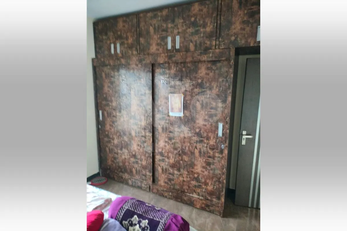 2 BHK Spacious Flat