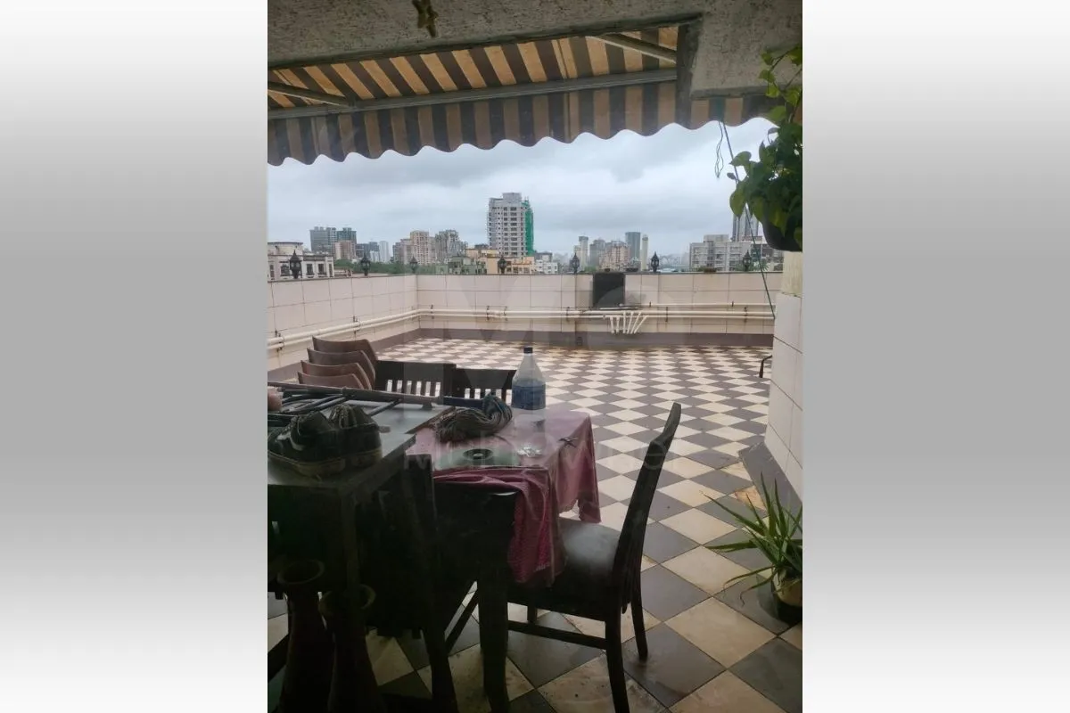 2 BHK Spacious Flat