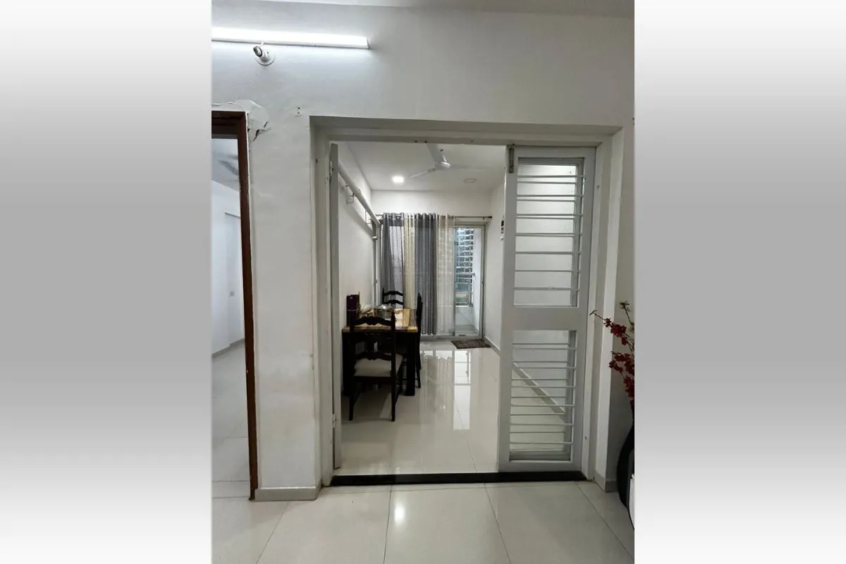 2.5 BHK Flat