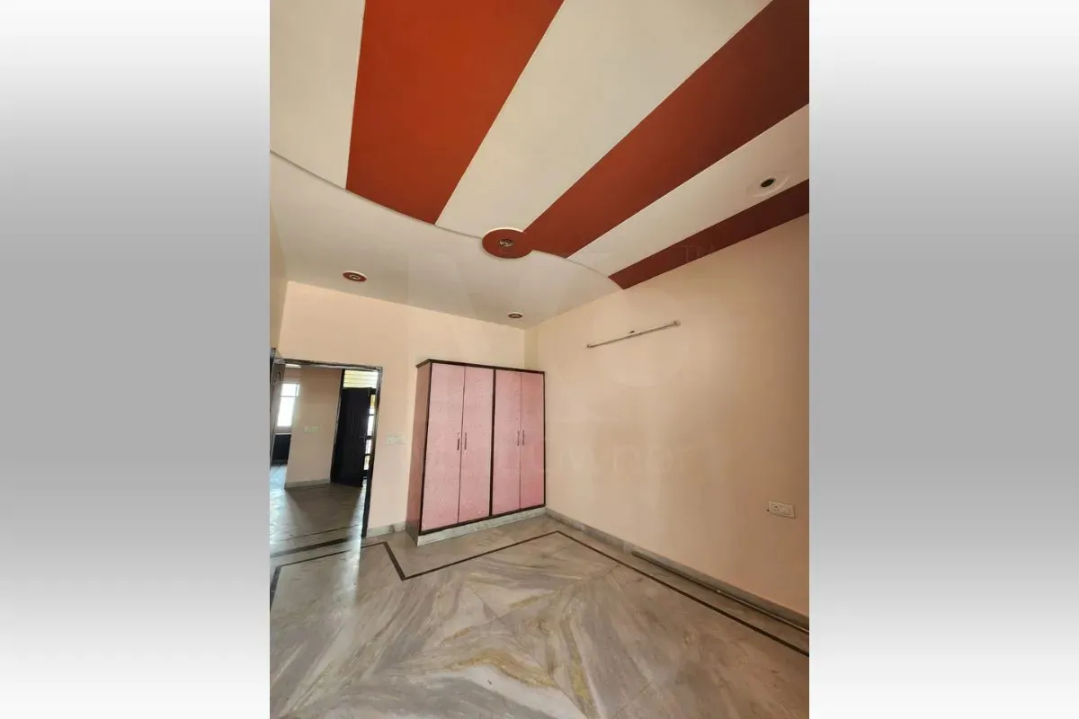  3 BHK House in Faridabad